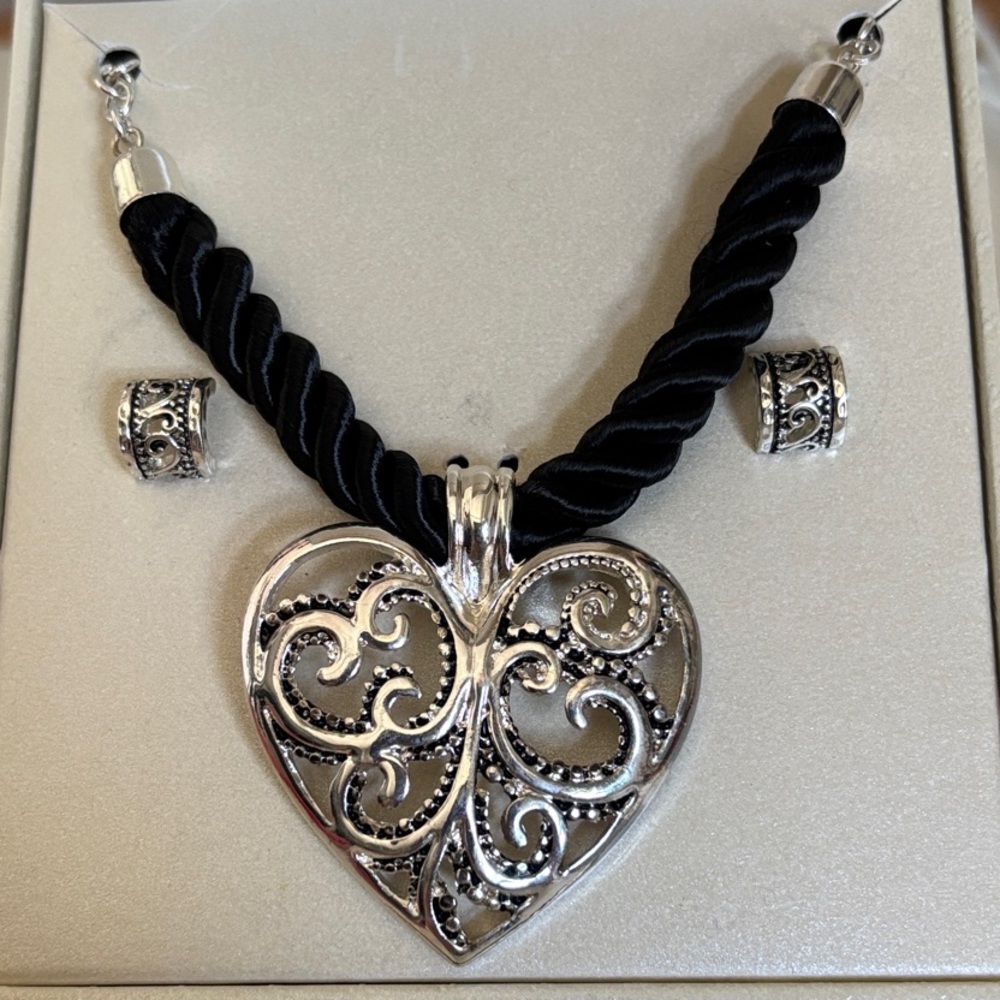 NIB Silver Filigree Heart Pendant Necklace with Black Rope Chain - Women Jewelry